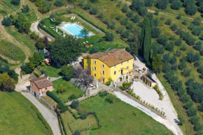 Amedea Tuscany Country Experience, Pistoia